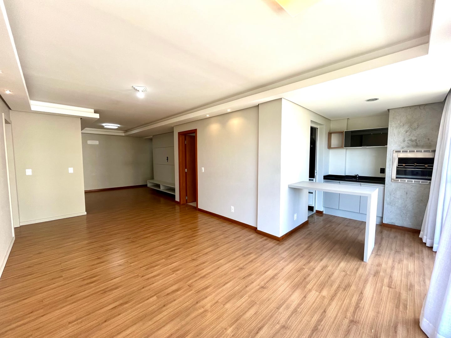 Apartamento à venda no América, Joinville · 4 quartos. Foto 9