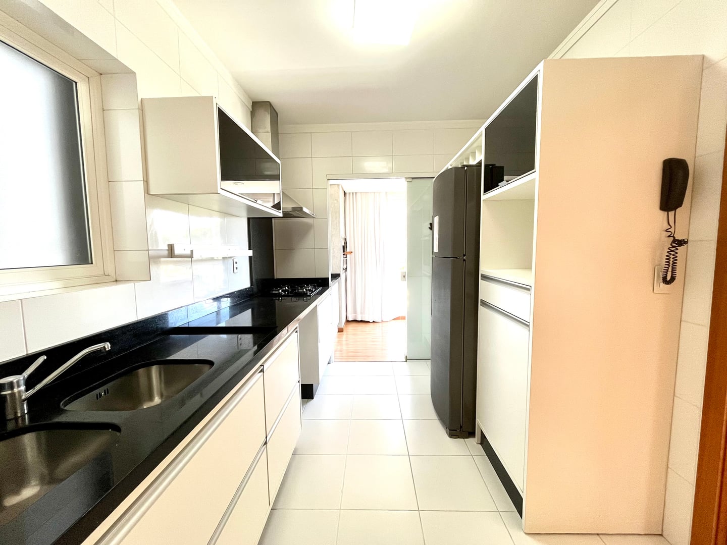 Apartamento à venda no América, Joinville · 4 quartos. Foto 14