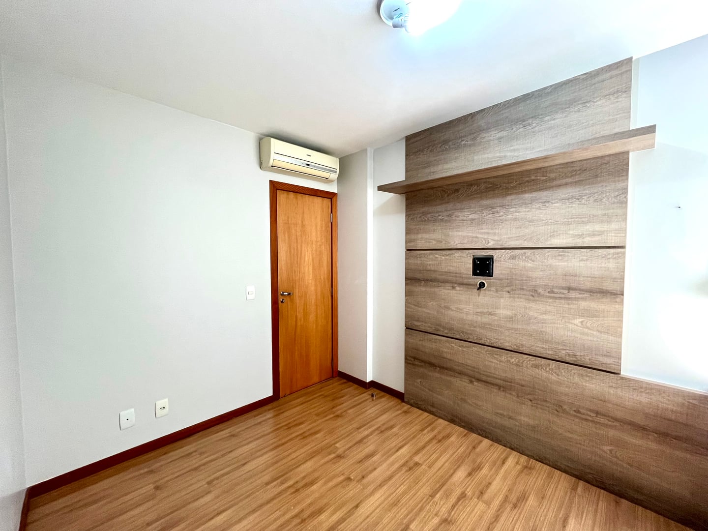 Apartamento à venda no América, Joinville · 4 quartos. Foto 20