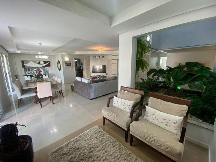 Apartamento à venda no bairro Centro, Balneário Camboriú, Referencia: 98625