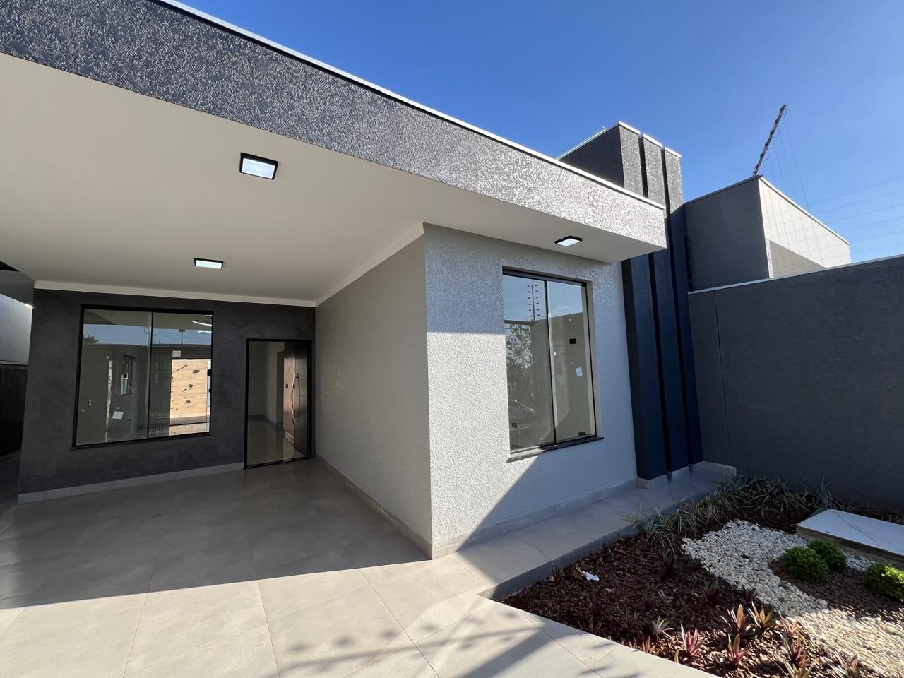Casa, 2 quartos, 200 m² - Foto 1