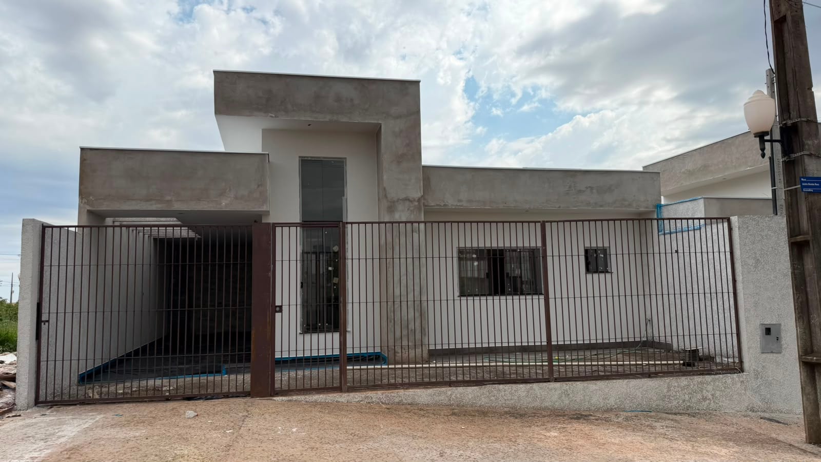 Casa, 2 quartos, 70 m² - Foto 1