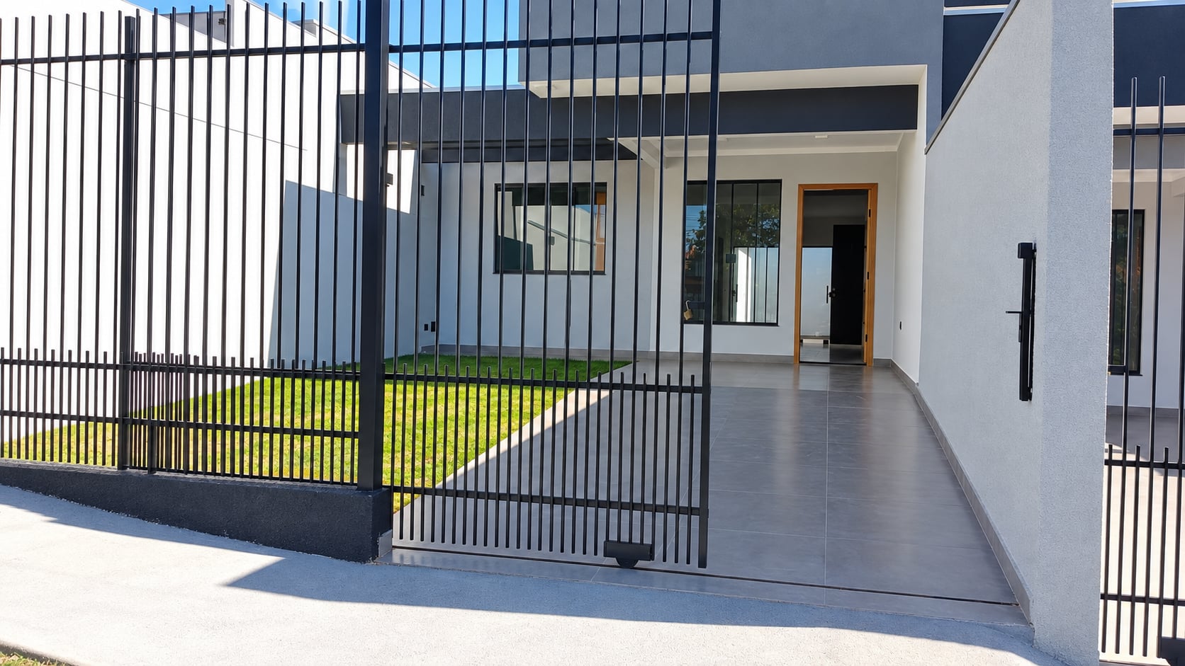 Casa, 2 quartos, 80 m² - Foto 1