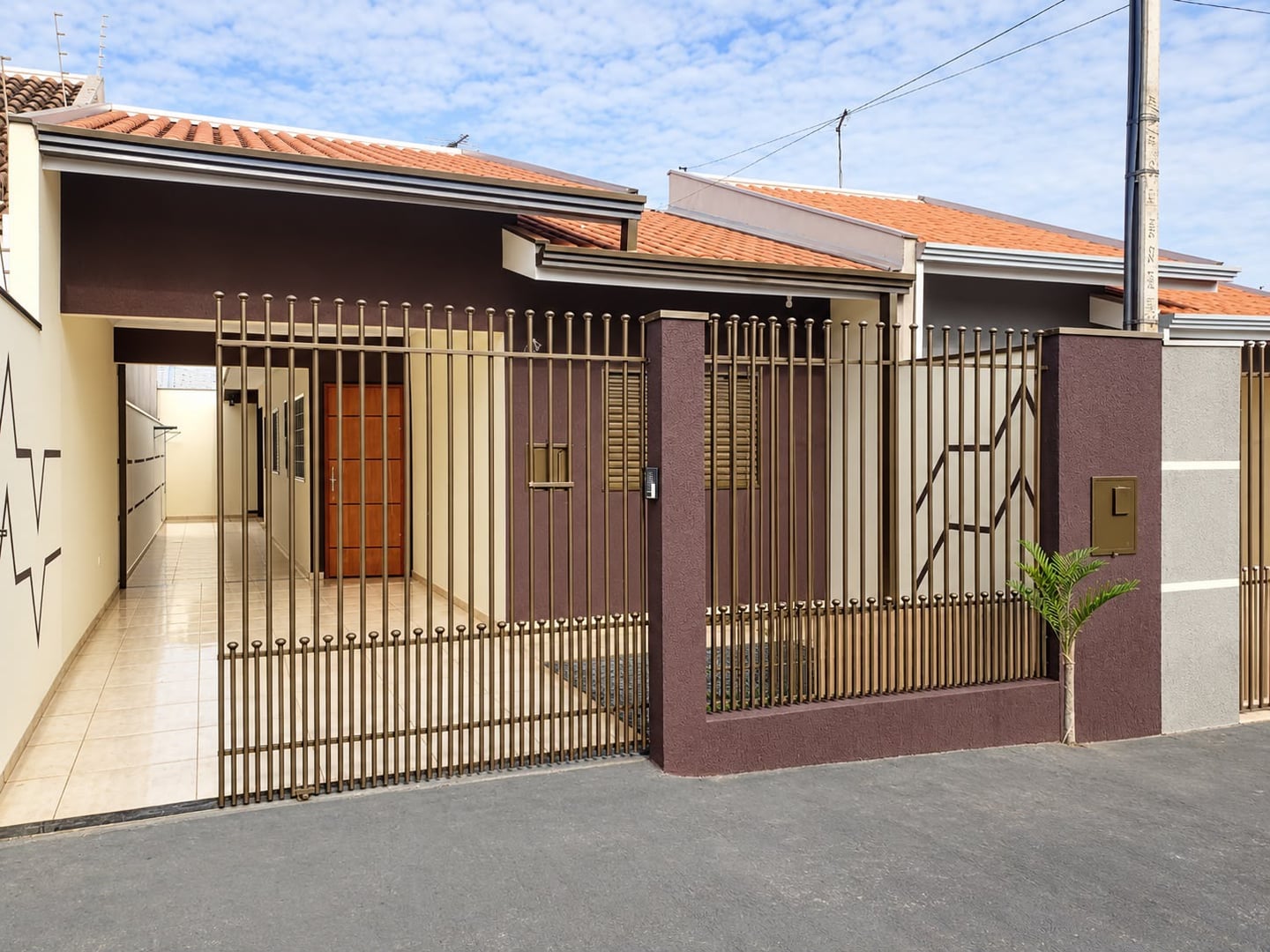 Casa, 2 quartos, 72 m² - Foto 1